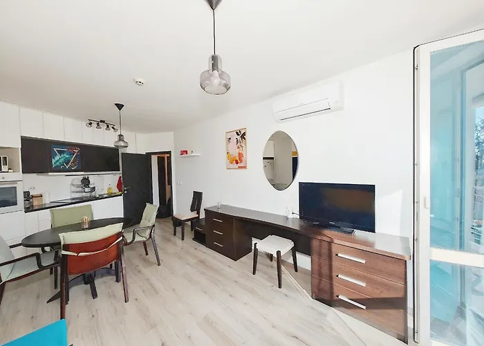 Kj - Swimmingpool - 3 Min From The Burgaz