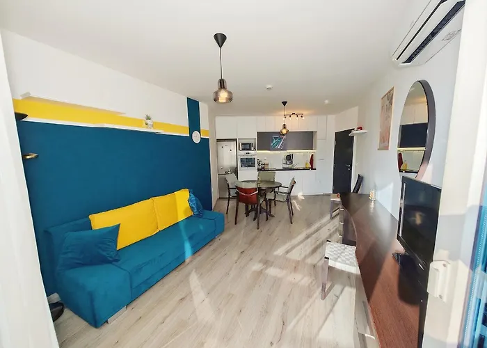 Daire Kj - Swimmingpool - 3 Min From The