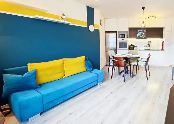 Apartment Kj - Swimmingpool - 3 Min From The Burgas