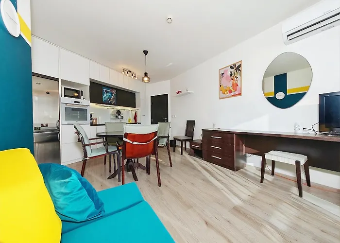 Kj - Swimmingpool - 3 Min From The Apartment *